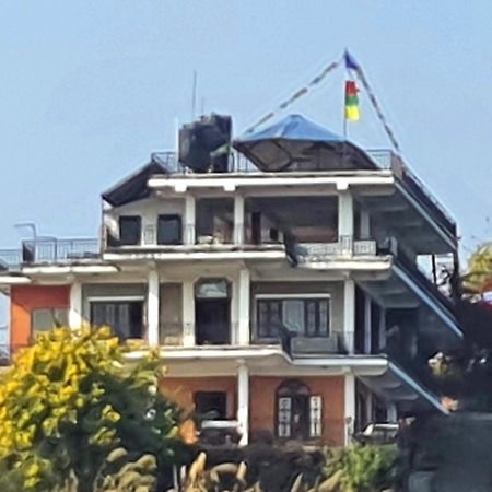 Peace Dragon Lodge Pokhara Exterior photo