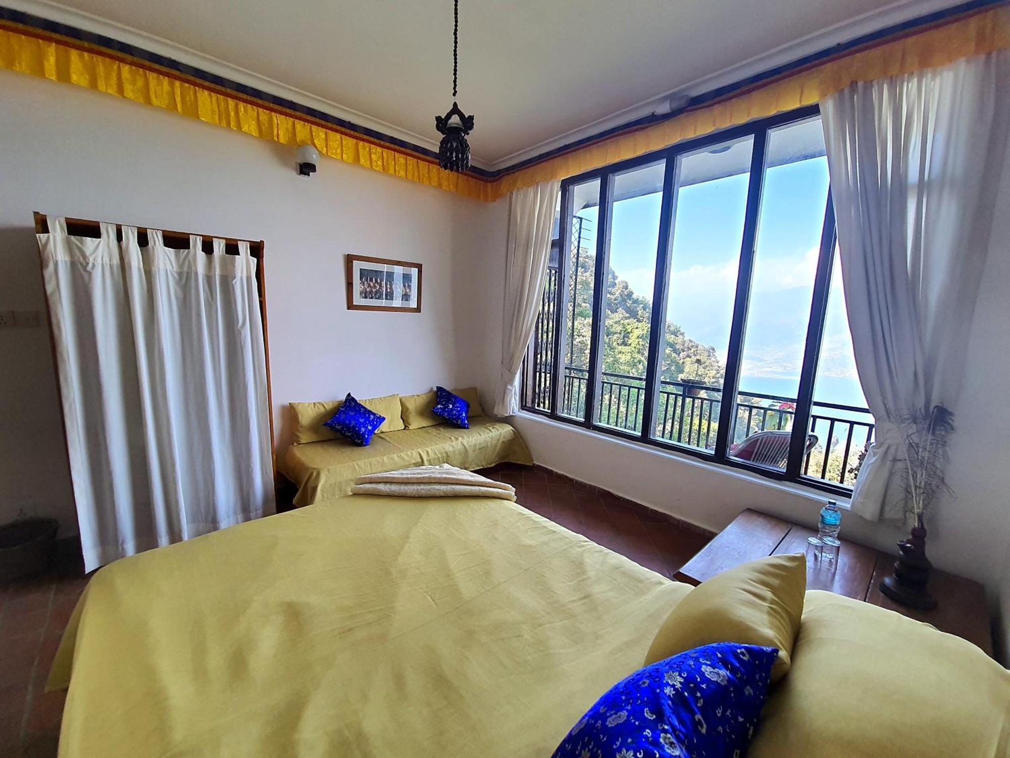 Peace Dragon Lodge Pokhara Exterior photo
