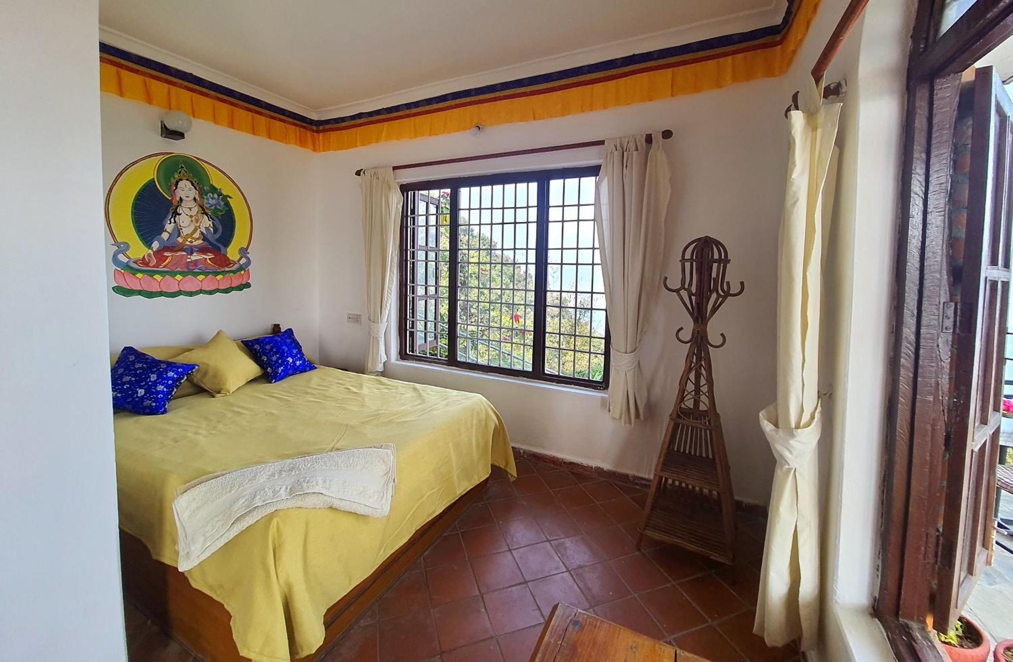 Peace Dragon Lodge Pokhara Exterior photo